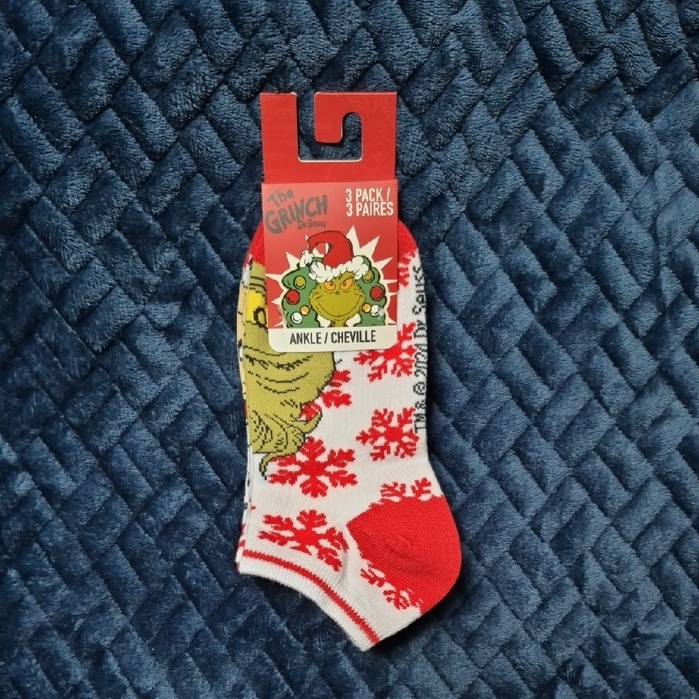 The Grinch & Cindy Lou Who Ankle Socks 3 Pack! NWT!